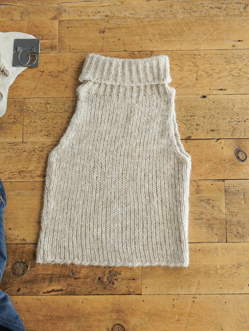 Ocoee Oatmeal Woven Sleeveless Top