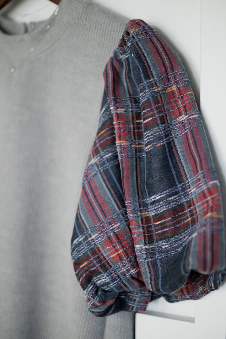 Pembroke Grey Puff Sleeve Top