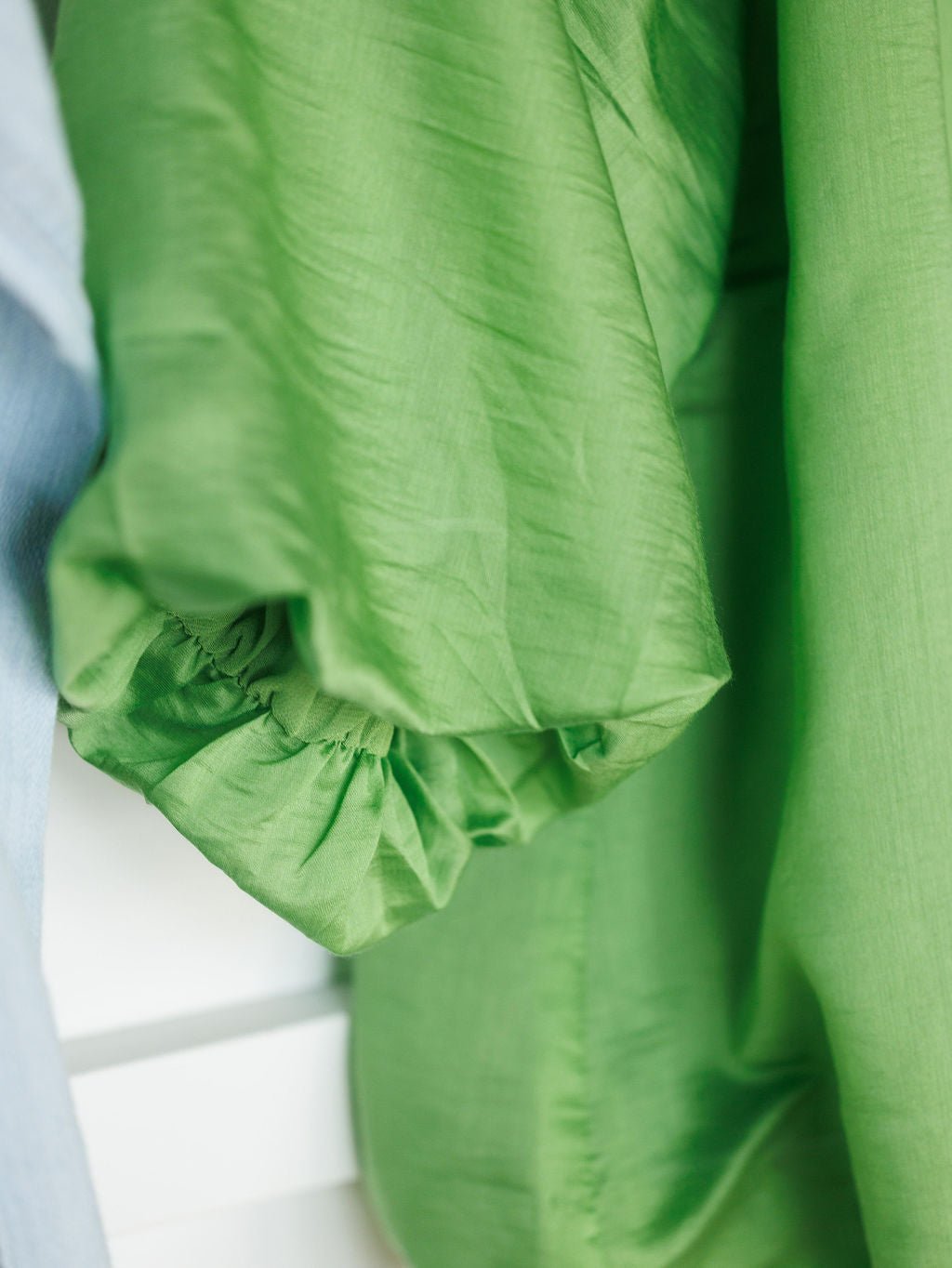 Stanton Kelly Green Puff Sleeve Bubble Top