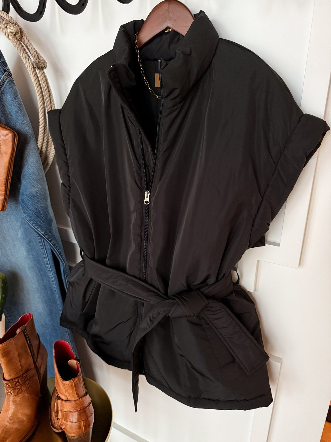 Calhoun Black Puffer Vest