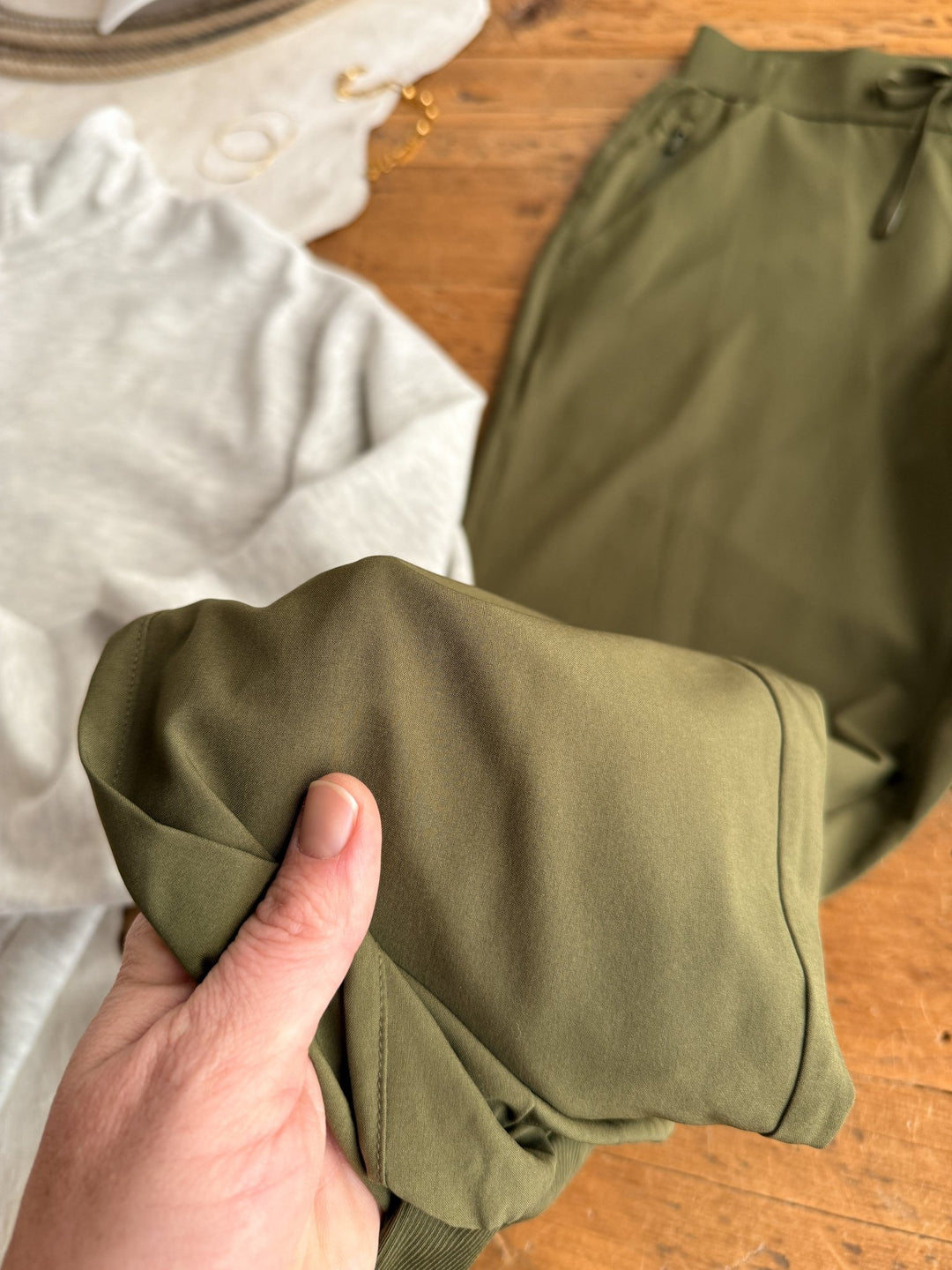Moore Olive Joggers
