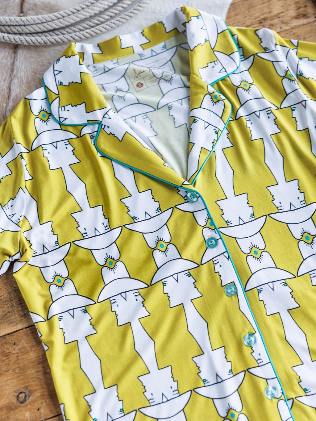 Tijeras Western Graphic Pajama Set
