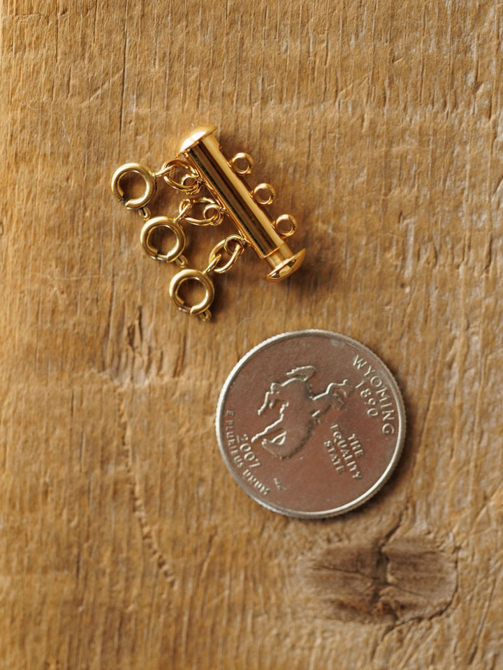 Triple layering Clasp