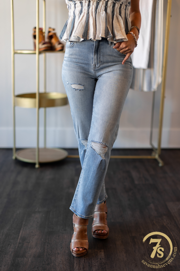 The Ryder High Rise 90's Straight Crop Jean